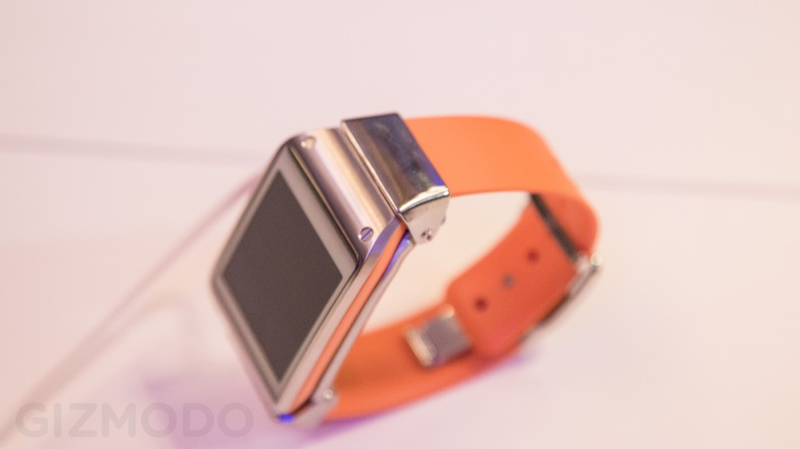 Illustration for article titled Galaxy Gear Hands On: More Watch Than You'll Ever Need